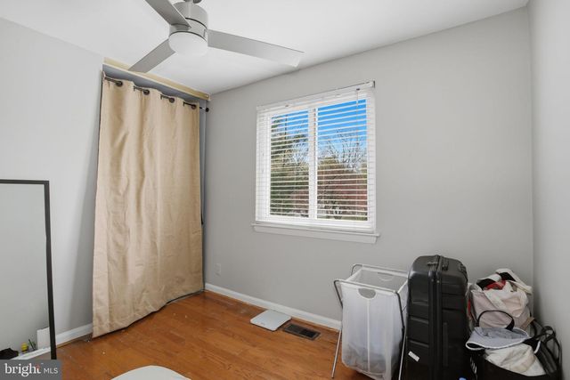 9087 CENTERWAY RD, Gaithersburg, MD 20879