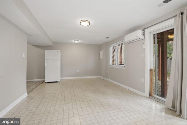 9087 CENTERWAY RD, Gaithersburg, MD 20879