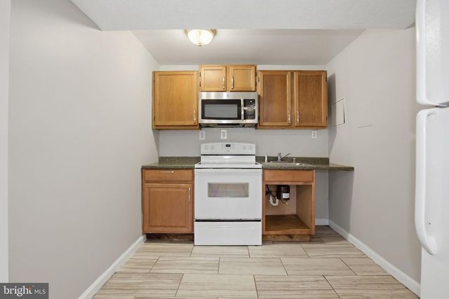 9087 CENTERWAY RD, Gaithersburg, MD 20879