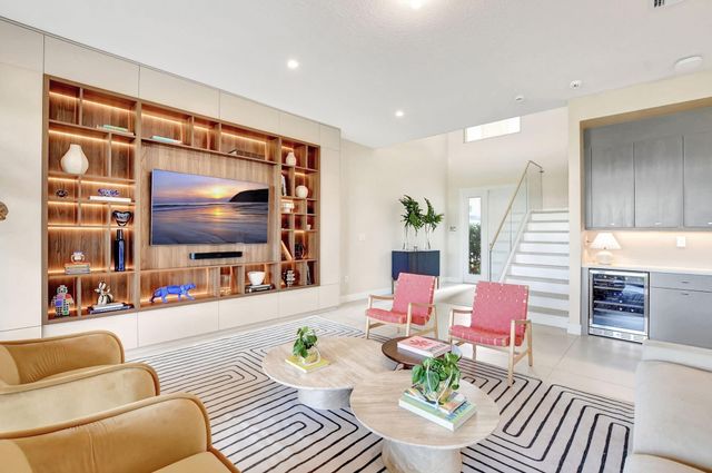 8289 Royal County Down Road, Boca Raton, FL 33434