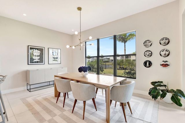 8289 Royal County Down Road, Boca Raton, FL 33434