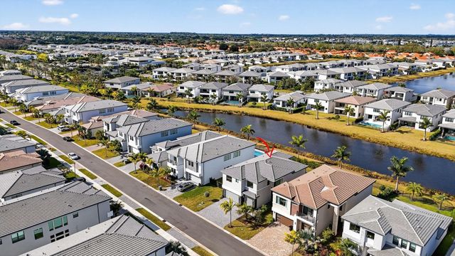 8289 Royal County Down Road, Boca Raton, FL 33434