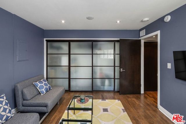 2260 N Cahuenga Boulevard 502, Los Angeles, CA 90068