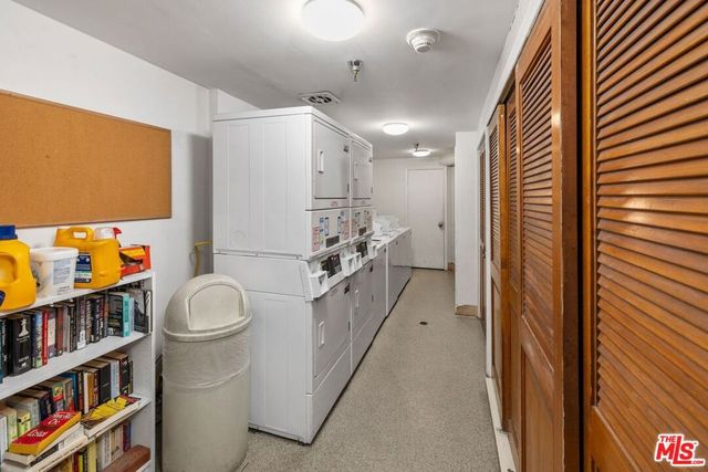 2260 N Cahuenga Boulevard 502, Los Angeles, CA 90068