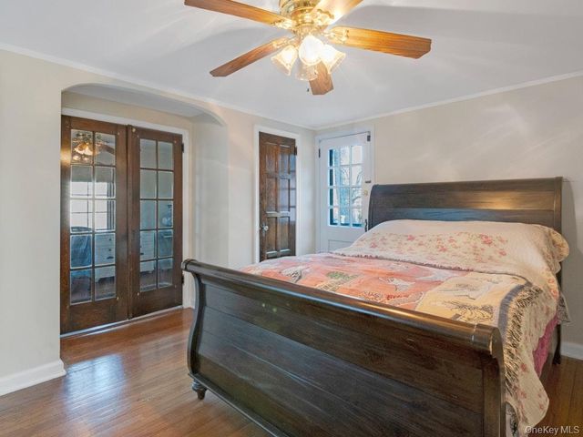 88 Stockbridge Road, Yonkers, NY 10710