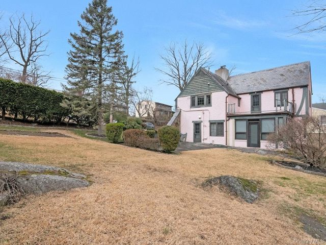 88 Stockbridge Road, Yonkers, NY 10710
