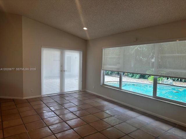 1200 NW 101st Ave, Plantation, FL 33322
