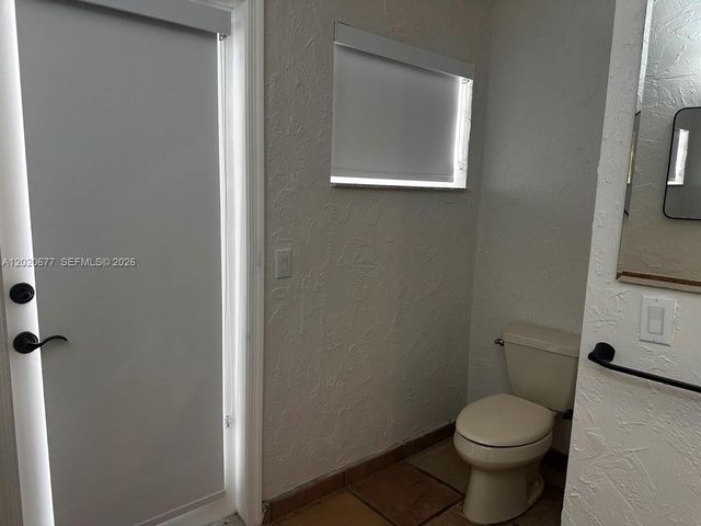 1200 NW 101st Ave, Plantation, FL 33322