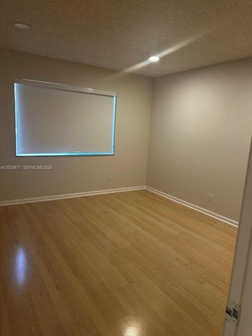 1200 NW 101st Ave, Plantation, FL 33322