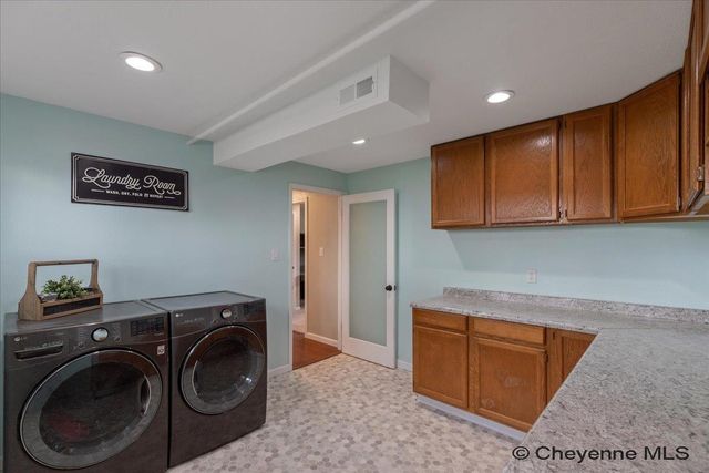 903 CUSTER ST, Cheyenne, WY 82009