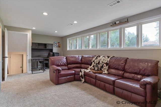 903 CUSTER ST, Cheyenne, WY 82009