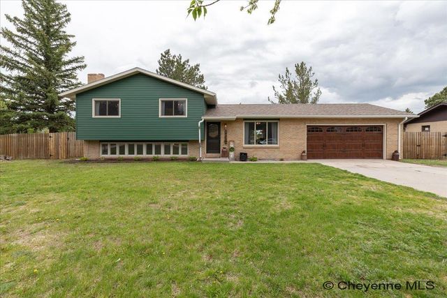 903 CUSTER ST, Cheyenne, WY 82009