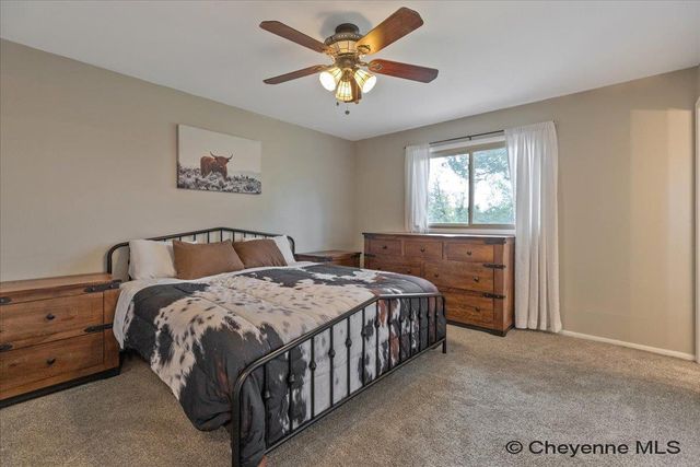 903 CUSTER ST, Cheyenne, WY 82009