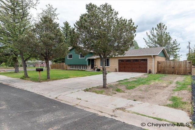 903 CUSTER ST, Cheyenne, WY 82009
