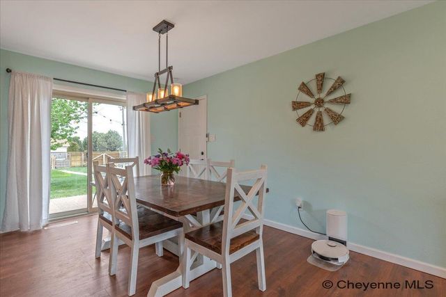 903 CUSTER ST, Cheyenne, WY 82009
