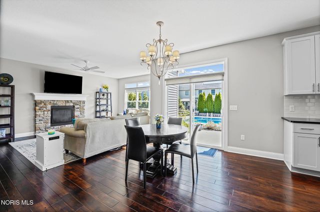 25366 Addington Court, Perrysburg, OH 43551