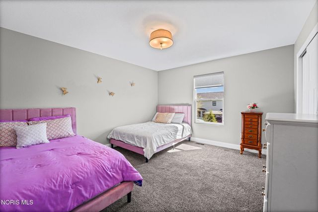 25366 Addington Court, Perrysburg, OH 43551