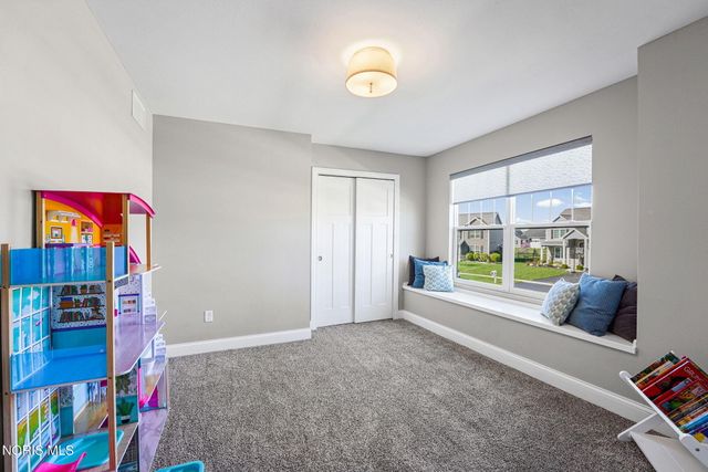 25366 Addington Court, Perrysburg, OH 43551