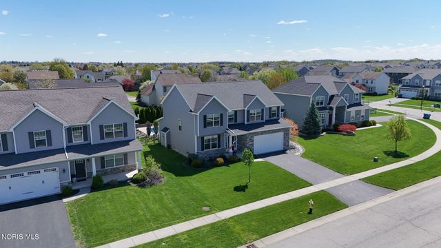 25366 Addington Court, Perrysburg, OH 43551