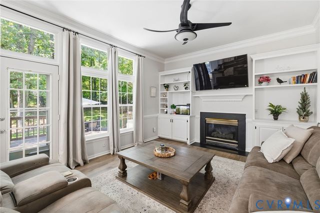 12706 Clearwater Dr, Midlothian, VA 23114