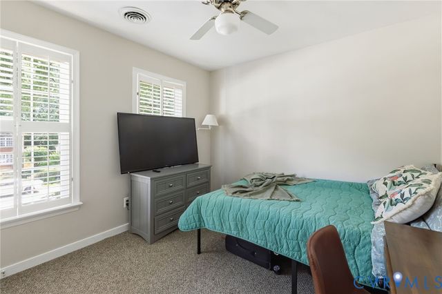 12706 Clearwater Dr, Midlothian, VA 23114