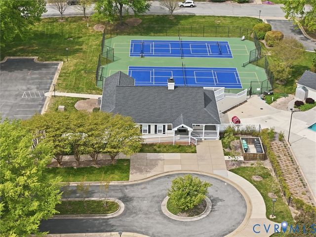 12706 Clearwater Dr, Midlothian, VA 23114