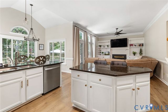 12706 Clearwater Dr, Midlothian, VA 23114