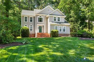 12706 Clearwater Dr, Midlothian, VA 23114