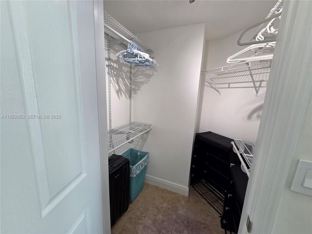 9172 Collins Ave 403, Surfside, FL 33154