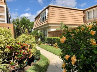 11556 Winchester Drive 29c, Palm Beach Gardens, FL 33410