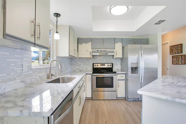 10475 SE 178TH STREET, Summerfield, FL 34491