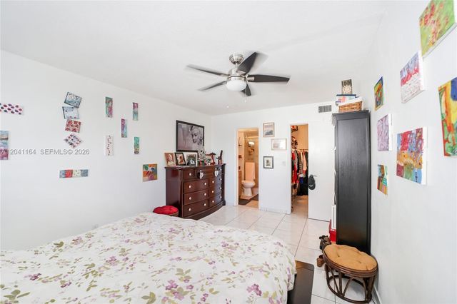 541 Blue Heron Drive 205, Hallandale Beach, FL 33009