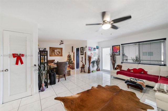 541 Blue Heron Drive 205, Hallandale Beach, FL 33009