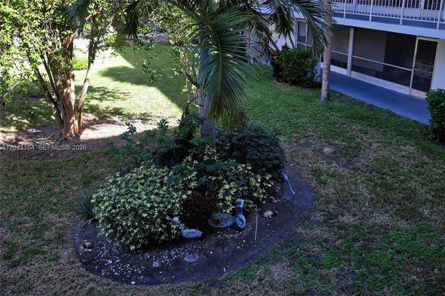 541 Blue Heron Drive 205, Hallandale Beach, FL 33009