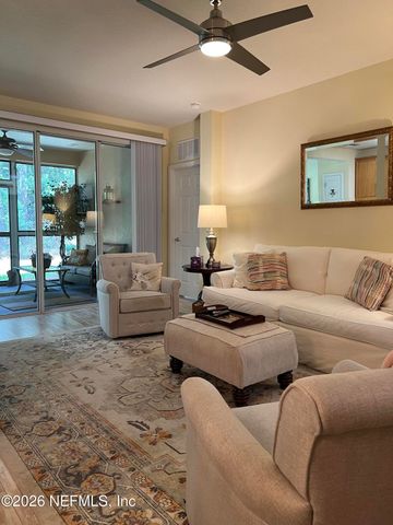 8601 LITTLE SWIFT Circle 30-F, Jacksonville, FL 32256