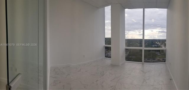 20200 W Dixie Hwy 901 Hwy, Miami, FL 33180