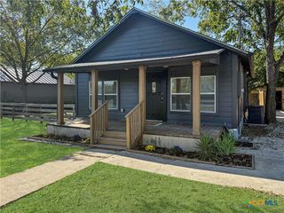 703 E Main Street, Little River Academy, TX 76554