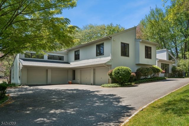 10 Hawthorne Ct, Morris Twp., NJ 07960