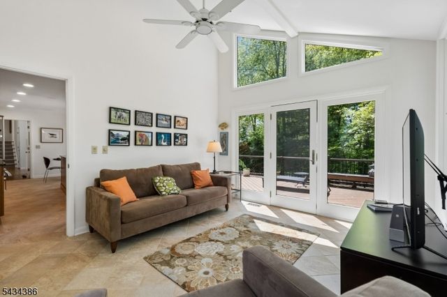 10 Hawthorne Ct, Morris Twp., NJ 07960