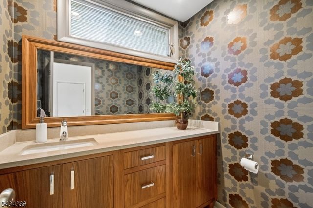 10 Hawthorne Ct, Morris Twp., NJ 07960