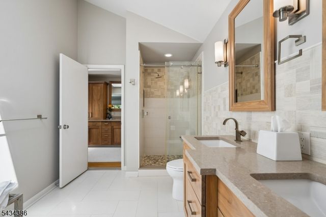 10 Hawthorne Ct, Morris Twp., NJ 07960