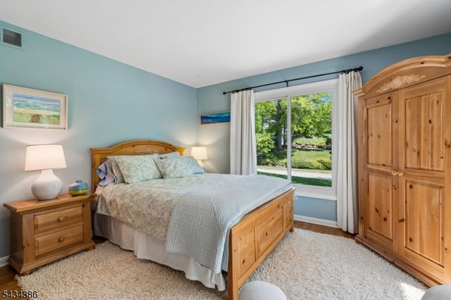 10 Hawthorne Ct, Morris Twp., NJ 07960