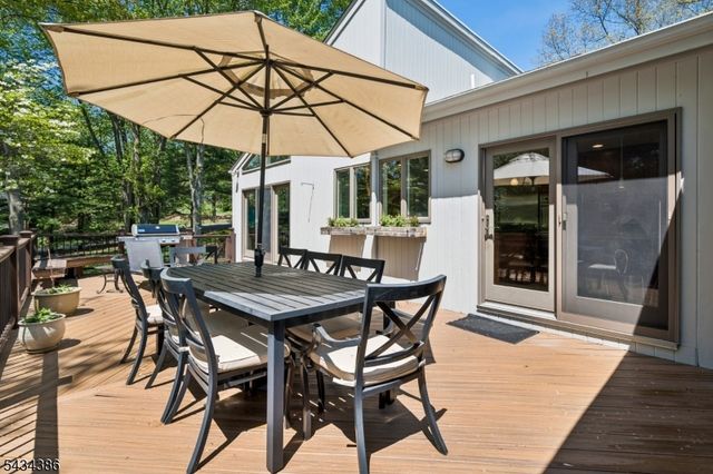 10 Hawthorne Ct, Morris Twp., NJ 07960