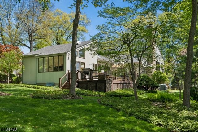 10 Hawthorne Ct, Morris Twp., NJ 07960