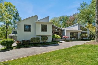 10 Hawthorne Ct, Morris Twp., NJ 07960