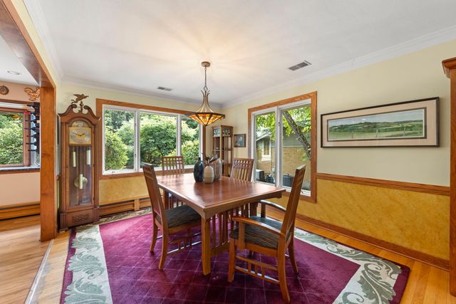 510 W Prairie Avenue, Wheaton, IL 60187