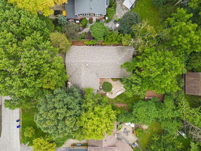 510 W Prairie Avenue, Wheaton, IL 60187