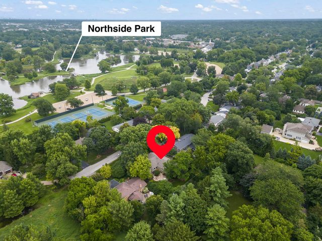 510 W Prairie Avenue, Wheaton, IL 60187