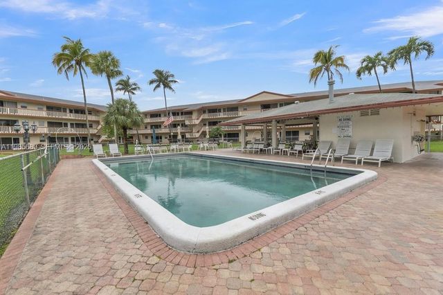 5300 Washington Street J218, Hollywood, FL 33021