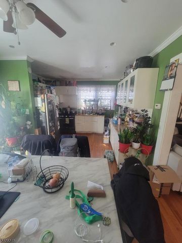 373 Rutledge Ave, East Orange City, NJ 07017